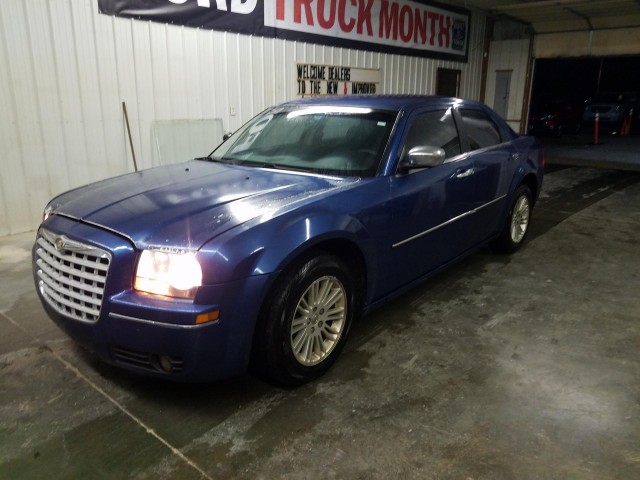 BUY CHRYSLER 300 2010 4DR SDN TOURING RWD, i-44autoauction