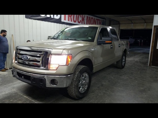 BUY FORD F-150 2010 4WD SUPERCREW 145